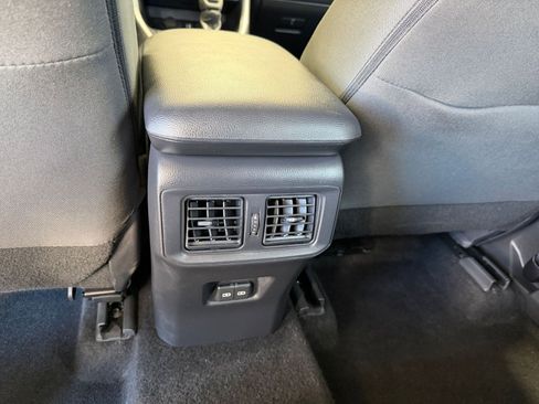 Used 2025 Toyota RAV4 XLE image 24