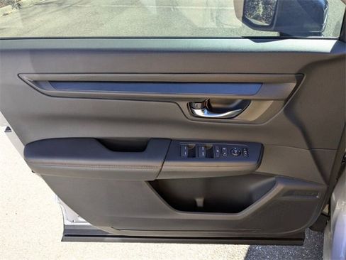 Certified 2026 Honda CR-V Sport image 30