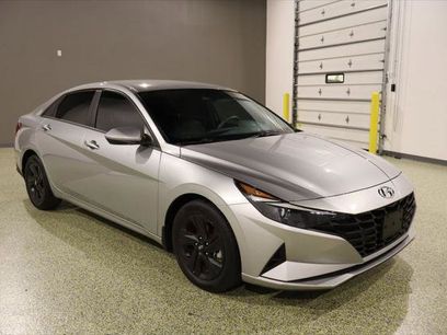 Used 2022 Hyundai Elantra SEL