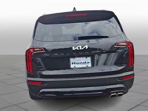 Used 2022 Kia Telluride EX w/ EX Premium Package image 7