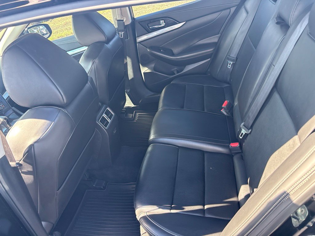 Used 2022 Nissan Maxima SV w/ Floor Mat Group FWD image 18