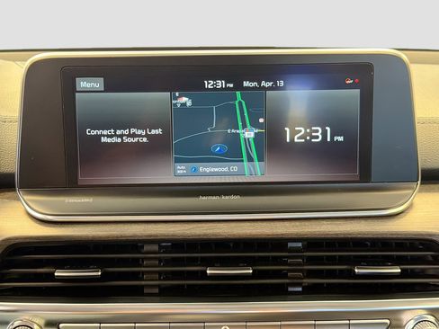 Used 2021 Kia Telluride SX w/ SX Prestige Package image 21