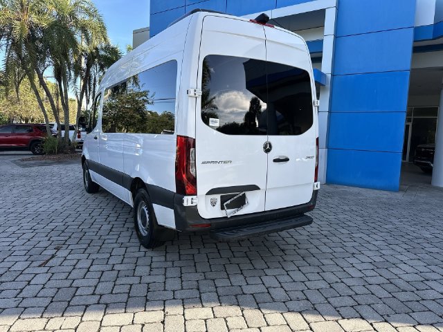 Used 2023 Mercedes-Benz Sprinter 2500 image 35