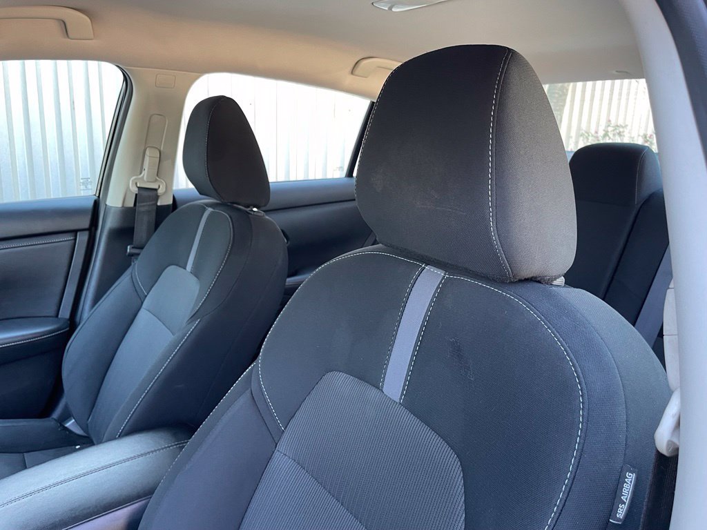 Used 2023 Nissan Sentra SV FWD image 23