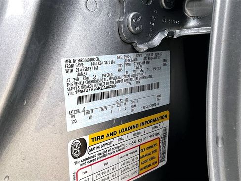 Used 2024 Ford Expedition XLT RWD image 41