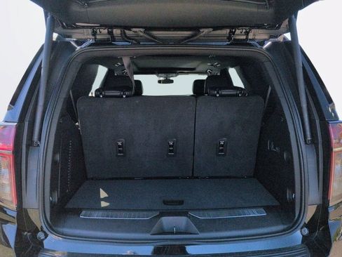 Used 2022 Chevrolet Tahoe RST w/ Sport Performance Package AWD/4WD image 26