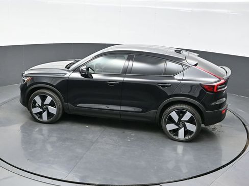 Used 2023 Volvo C40 P8 Recharge Ultimate image 34