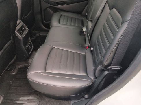 Used 2020 Ford Edge SEL image 17