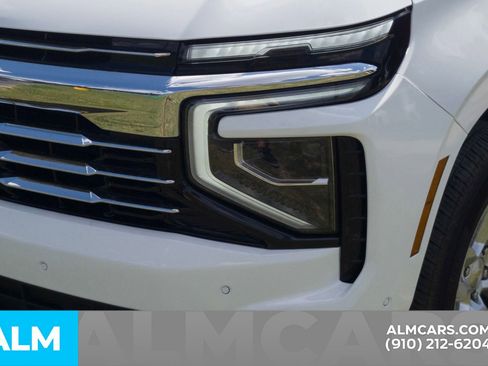 Used 2025 Chevrolet Tahoe LT AWD/4WD image 13