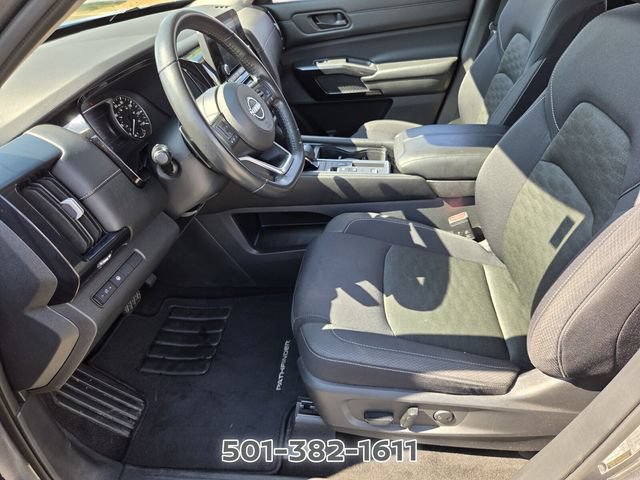 Used 2024 Nissan Pathfinder SV FWD image 9