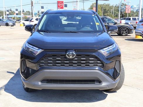 Used 2023 Toyota RAV4 XLE image 21