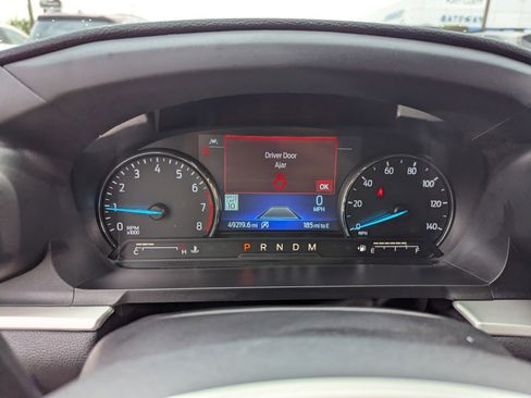 Used 2020 Ford Explorer XLT w/ Equipment Group 202A image 30