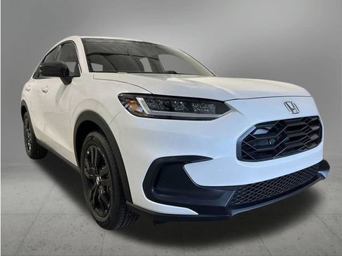 New 2027 Honda HR-V Sport image 9