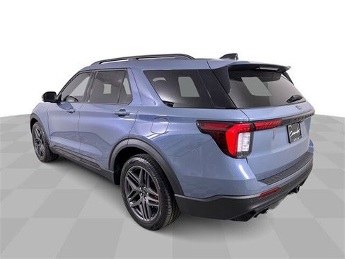 Used 2025 Ford Explorer ST w/ Sun And Sound Package image 6