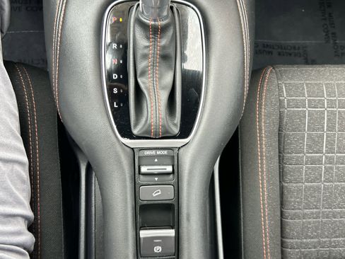 Used 2025 Honda HR-V Sport image 20