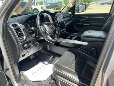 Used 2021 RAM 1500 Laramie AWD/4WD image 10