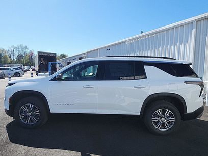 New 2026 Chevrolet Traverse LT w/ LPO, Floor Liner Package