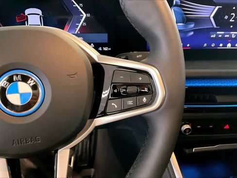 Certified 2025 BMW i4 xDrive40i w/ M Sport Package AWD/4WD image 23
