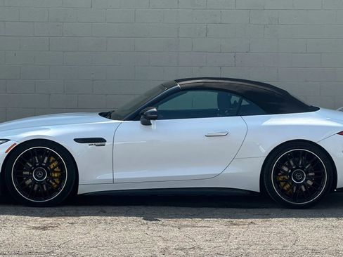 Used 2022 Mercedes-Benz SL 63 AMG 4MATIC image 4