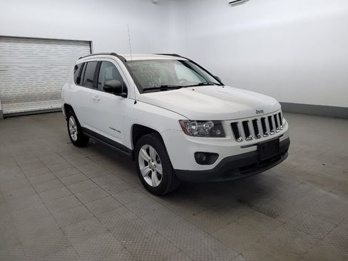 Used 2017 Jeep Compass Sport w/ Power Value Group AWD/4WD image 13