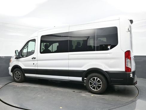 Used 2022 Ford Transit 350 XLT image 4