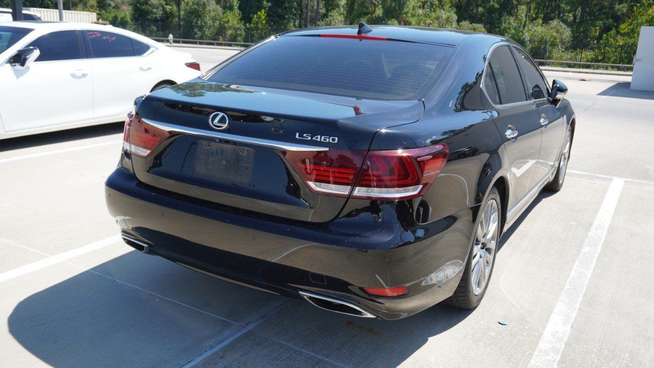 Used 2017 Lexus LS 460 w/ Comfort Package RWD image 6