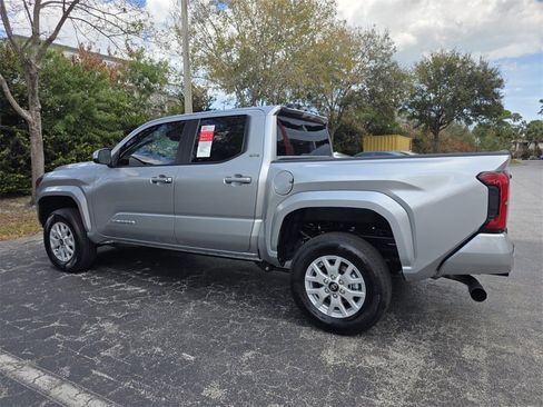 New 2026 Toyota Tacoma SR5 image 9