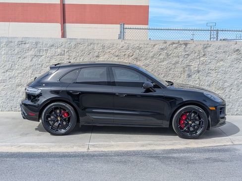 Certified 2022 Porsche Macan GTS AWD/4WD image 8
