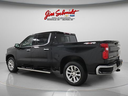 Used 2022 Chevrolet Silverado 1500 LTZ image 5