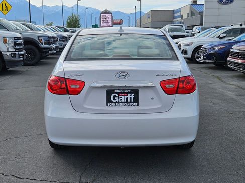 Used 2010 Hyundai Elantra GLS w/ Sunroof Pkg 3 FWD image 7
