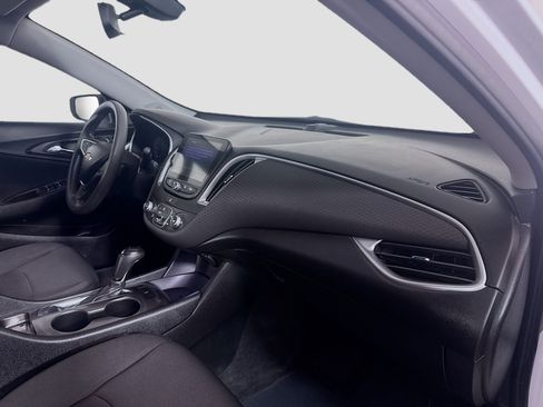 Used 2019 Chevrolet Malibu LS FWD image 30