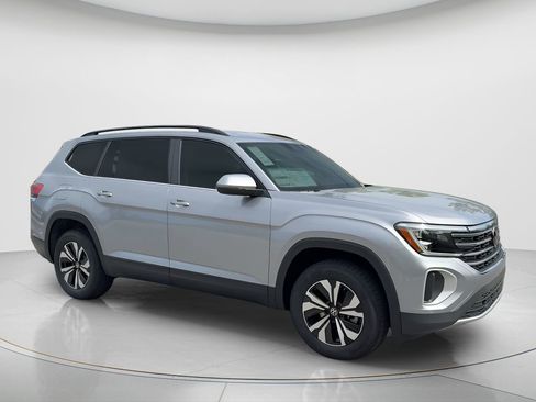 New 2026 Volkswagen Atlas SE image 7