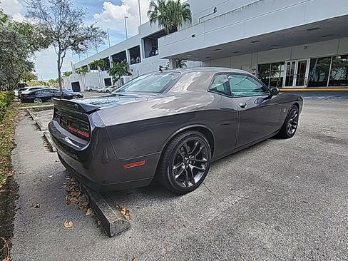 Used 2023 Dodge Challenger R/T Scat Pack image 4