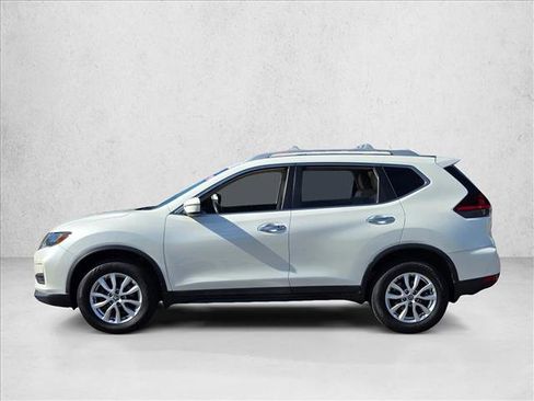Used 2019 Nissan Rogue SV image 9