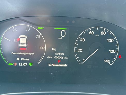 Used 2025 Honda CR-V Sport image 18