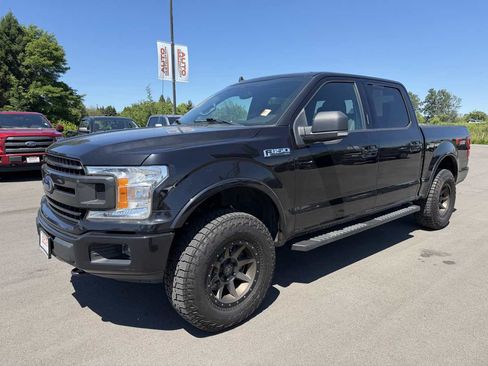 Used 2020 Ford F150 XLT w/ Equipment Group 301A Mid AWD/4WD image 4