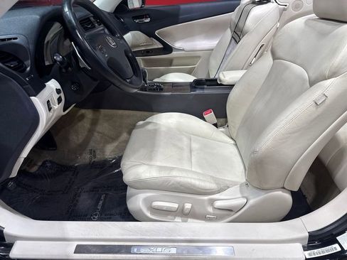 Used 2010 Lexus IS 250C image 55