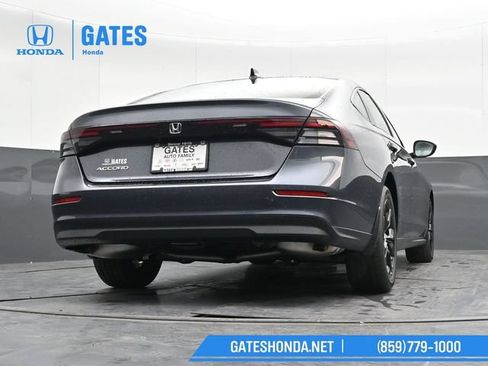 Certified 2025 Honda Accord SE image 29