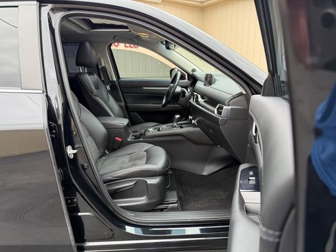 Used 2019 MAZDA CX-5 Touring AWD/4WD image 3