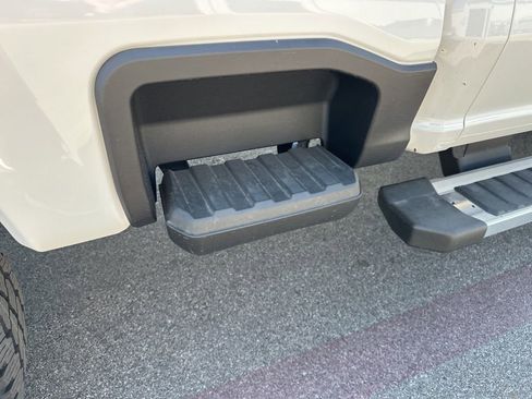 New 2026 Ford F250 Lariat w/ Lariat Premium Package image 46