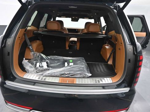 New 2026 Hyundai Palisade Calligraphy AWD/4WD image 13