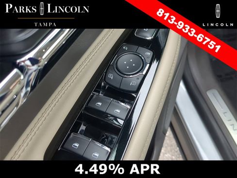 Certified 2022 Lincoln Corsair Standard w/ Equipment Group 101A image 16