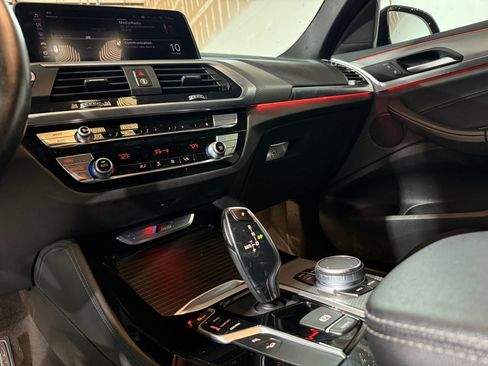 Used 2020 BMW X4 M40i image 21