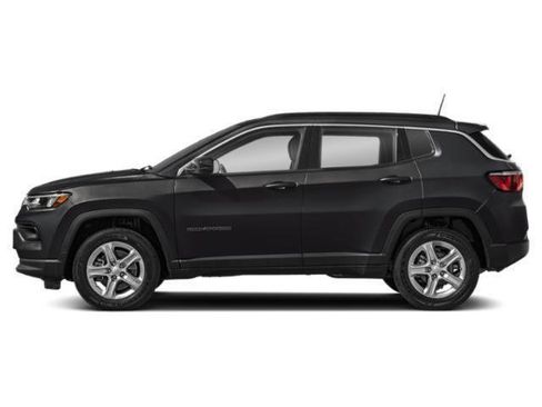 Certified 2023 Jeep Compass Limited AWD/4WD image 2