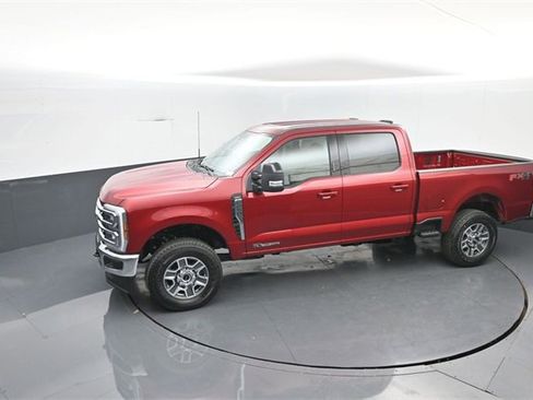 New 2026 Ford F250 Lariat w/ FX4 Off-Road Package image 24