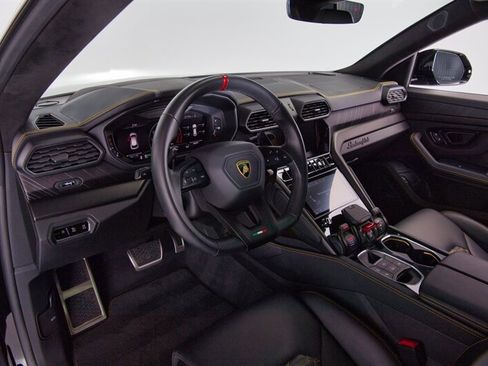 Used 2024 Lamborghini Urus S image 20