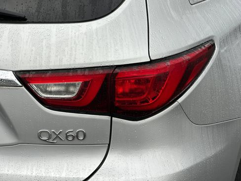Used 2016 INFINITI QX60 AWD w/ Premium Package image 25