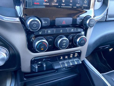 Used 2021 RAM 1500 Laramie image 30