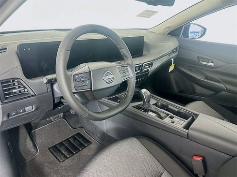 New 2026 Nissan Sentra SV w/ SV Convenience Package FWD image 12