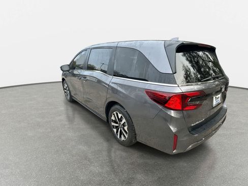 Used 2026 Honda Odyssey EX-L image 6